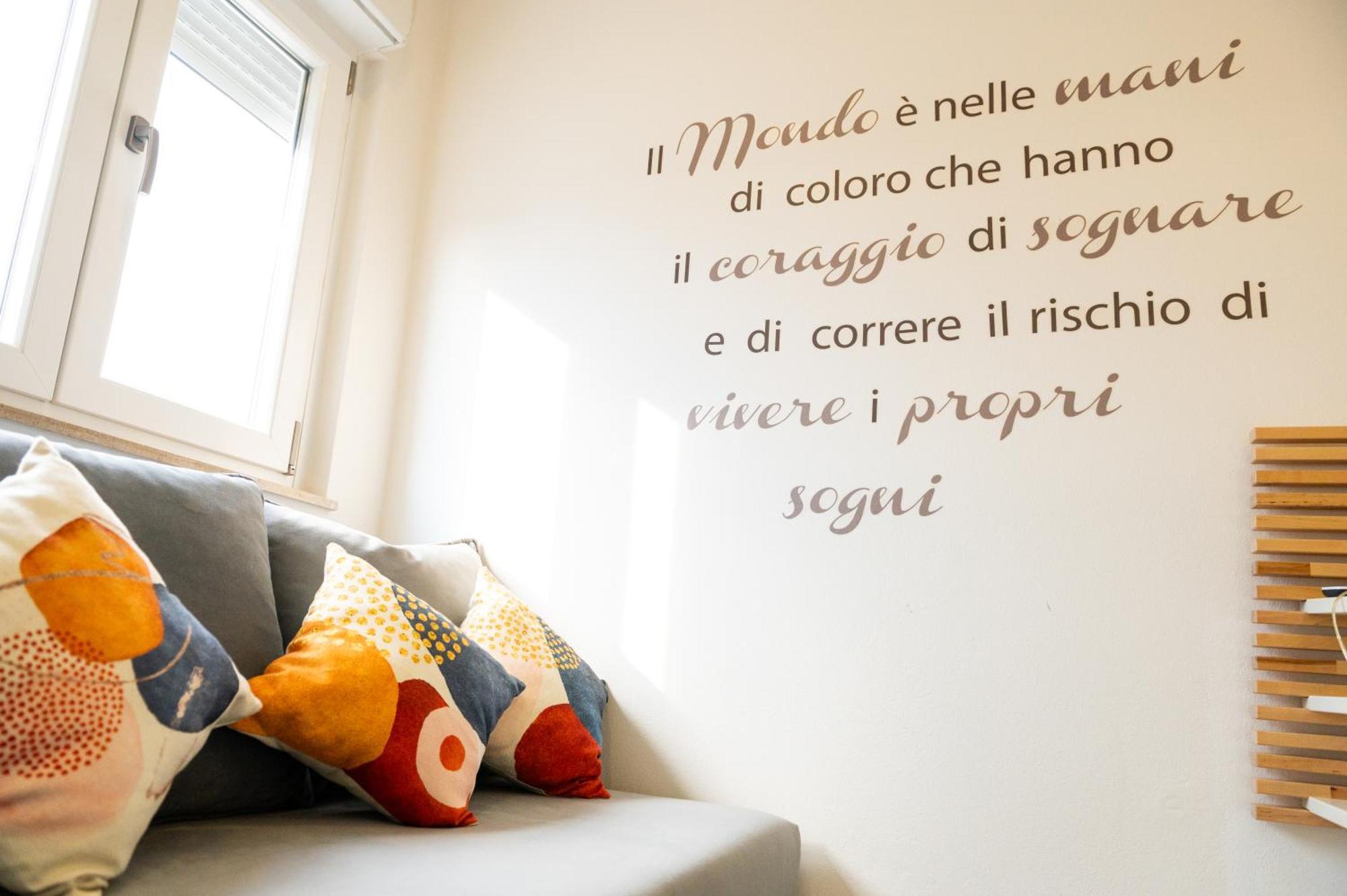 Monolocale Con Terrazza E Cucina Apartment Lignano Sabbiadoro Exterior photo